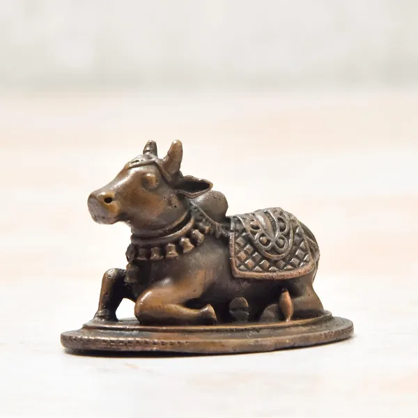 _2.1_inches,_Copper_Shivalinga_with_Nandi_Set_,_190_Grams_Set_,_Patina_Antique_Finish_,_Pack_of_1_Pair